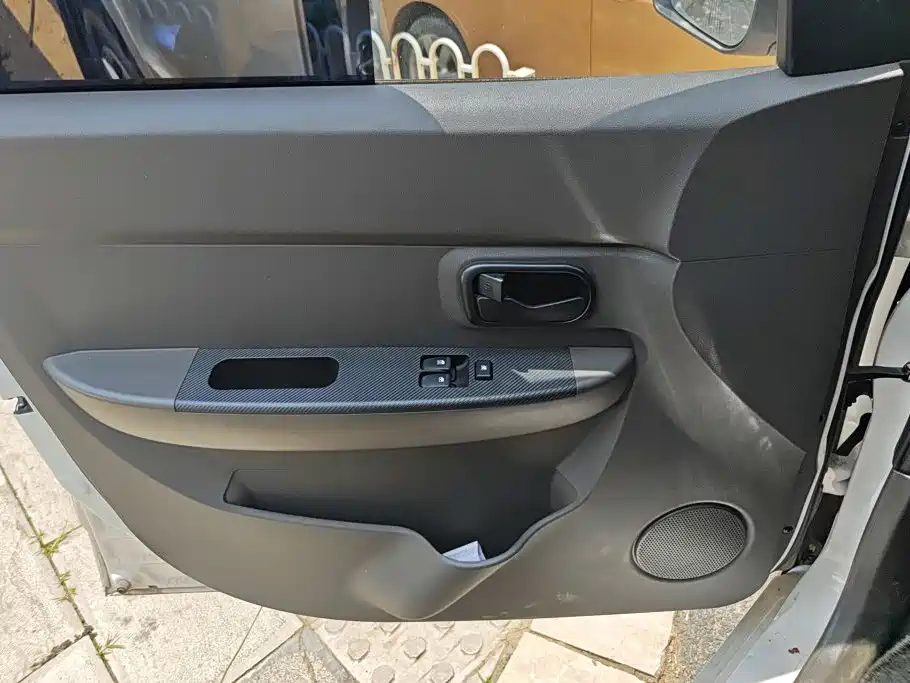 Wuling Hongguang 2024