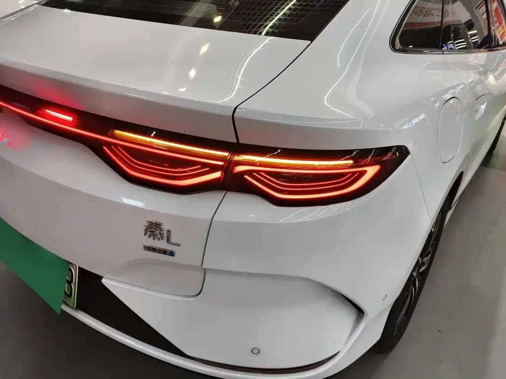 BYD Qin L 2025 — фото 25