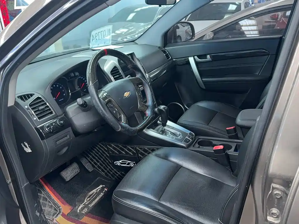 Chevrolet Captiva 2015 — фото 8