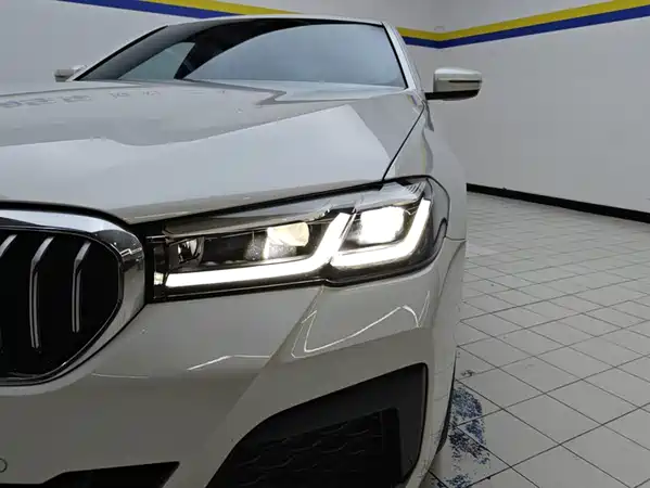 BMW 5 Series 2023