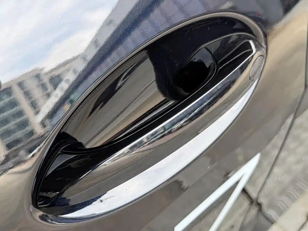 BMW X7 2025 — фото 19