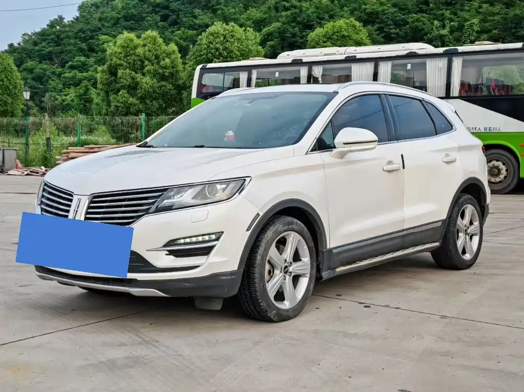 Lincoln MKC 2017