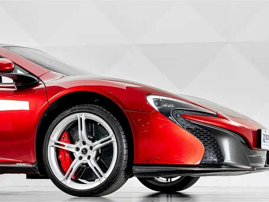 McLaren 650S 2017 — фото 10