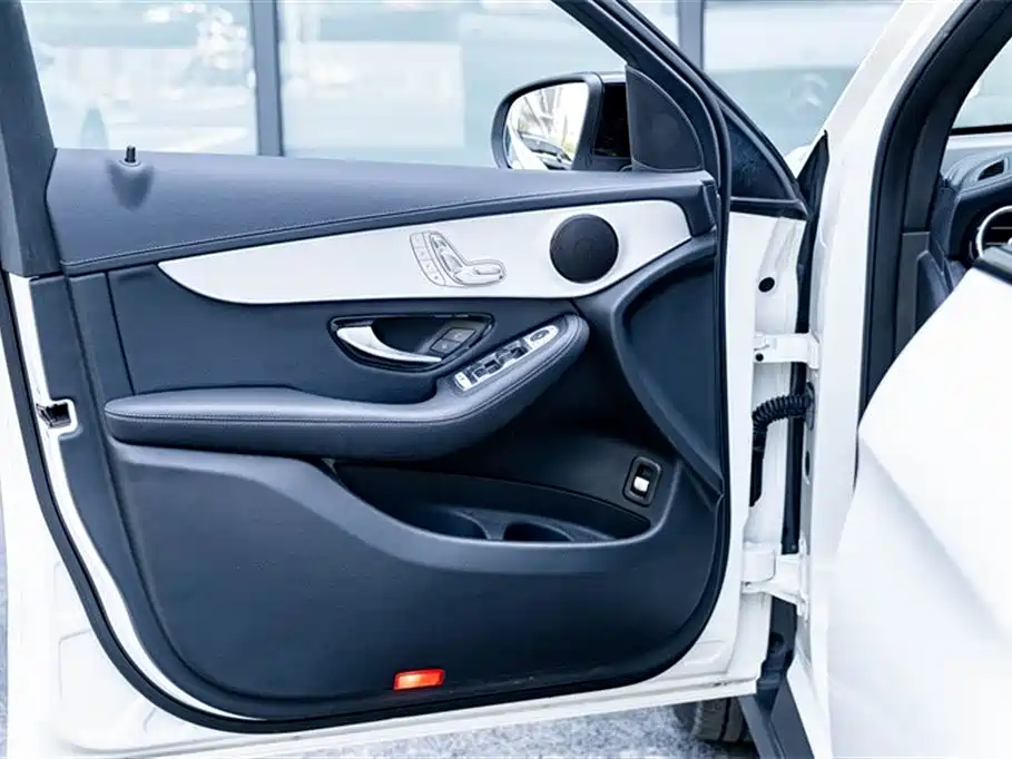 Mercedes-Benz GLC Coupe 2020 — фото 17