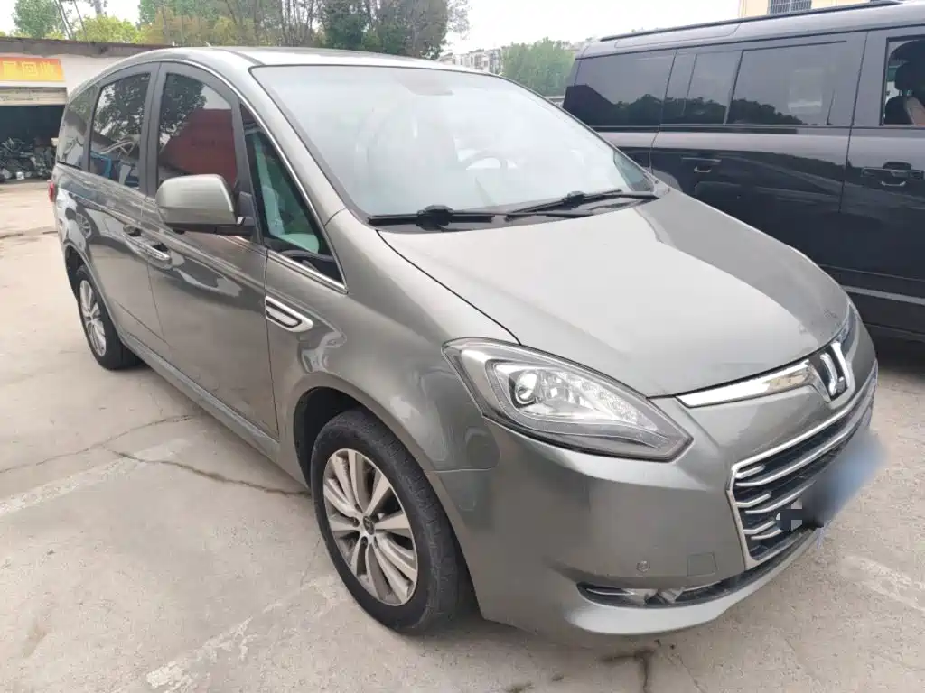 Luxgen Big 7 MPV 2019 — фото 22