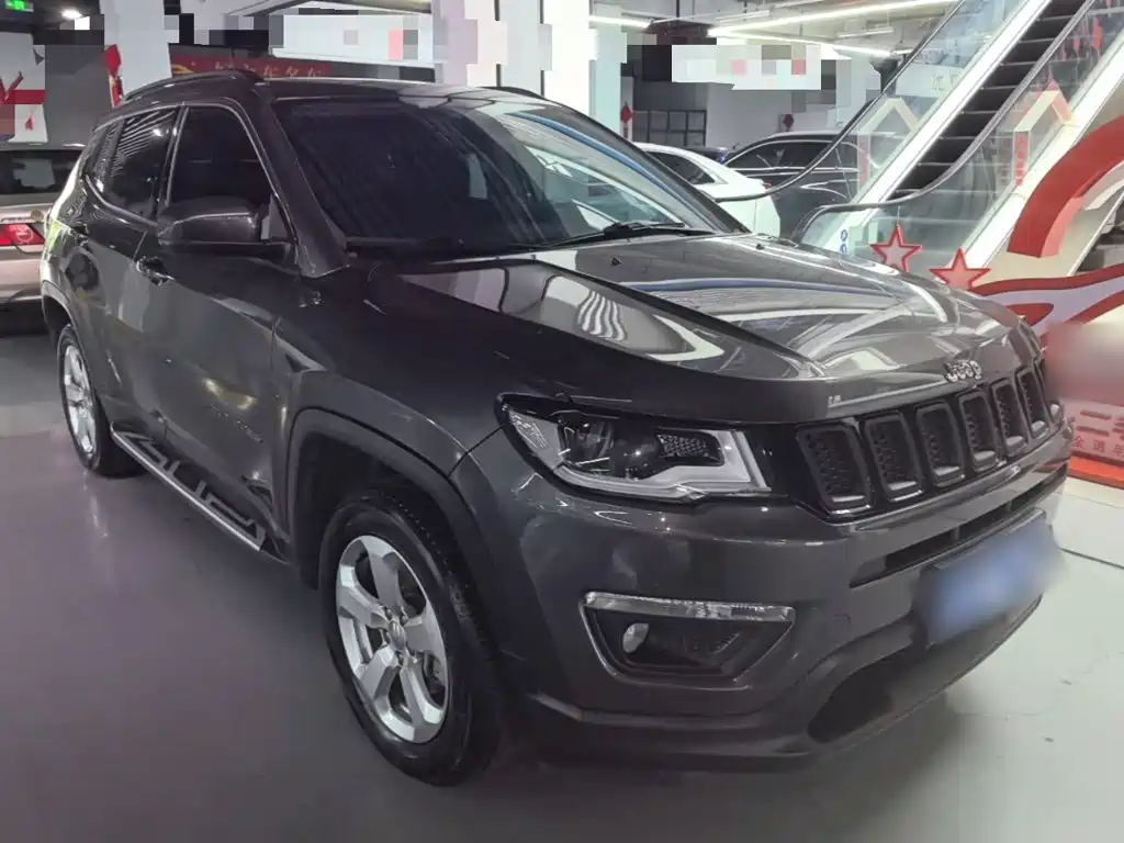 Jeep Compass 2019 — фото 4