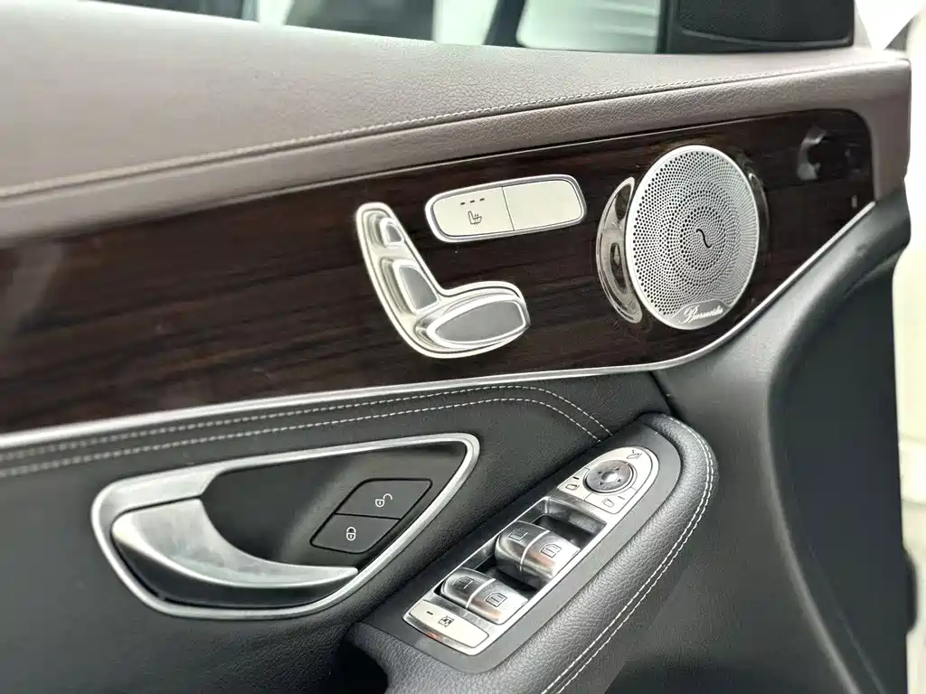 Mercedes-Benz GLC 2019