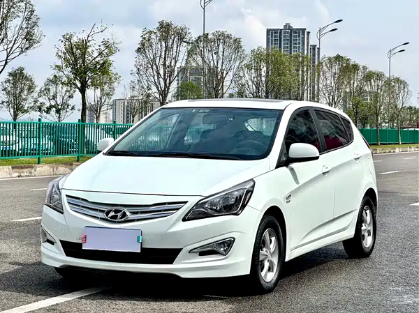 Hyundai Rui Yi 2014