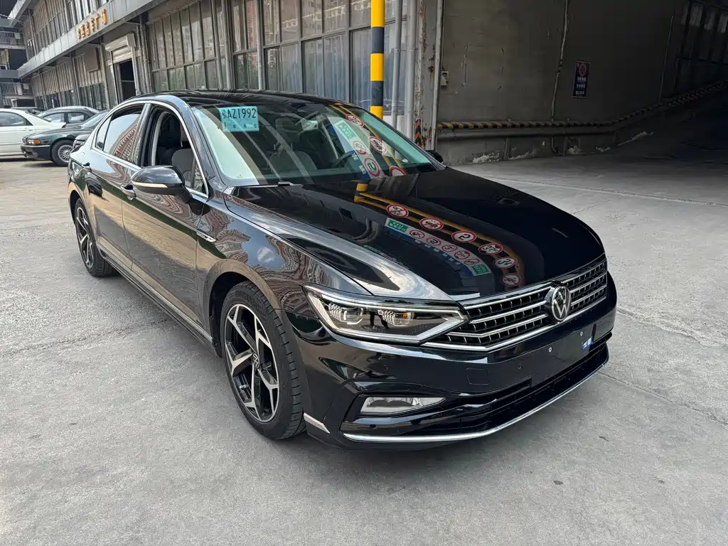 Volkswagen Magotan 2024