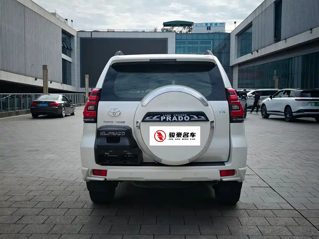 Toyota Prado 2019 — фото 28