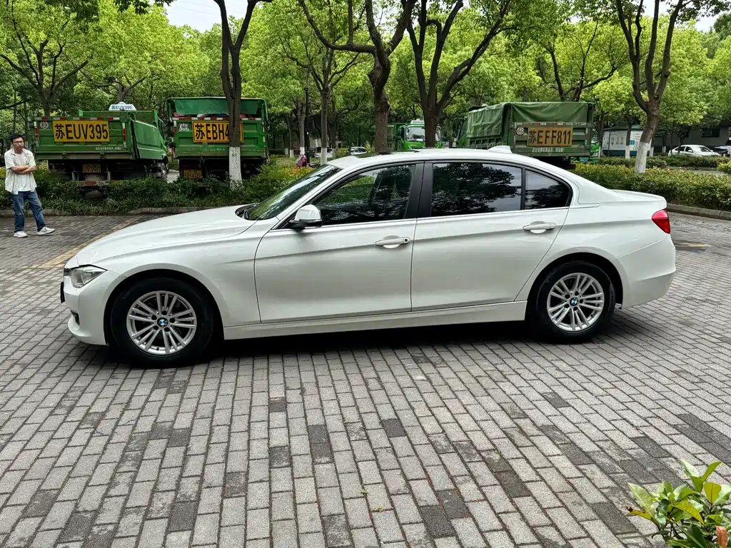 BMW 3 Series 2013 — фото 12