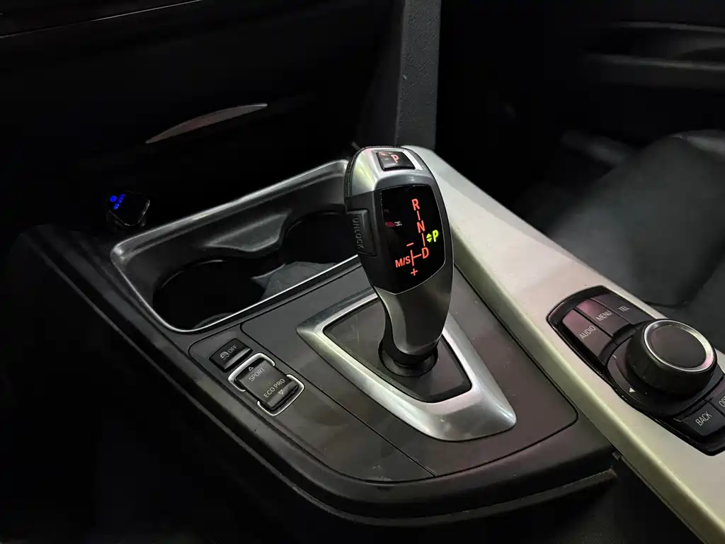 BMW 3 Series 2013 — фото 10