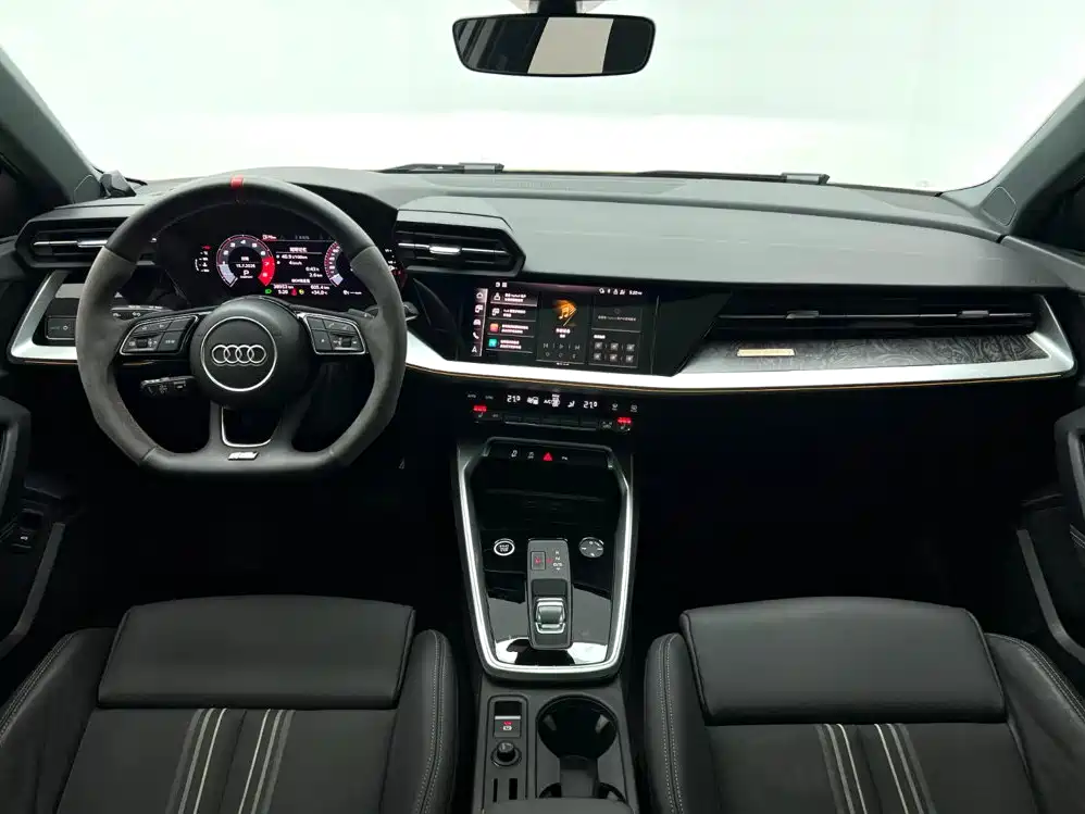 Audi A3 2022 — фото 20