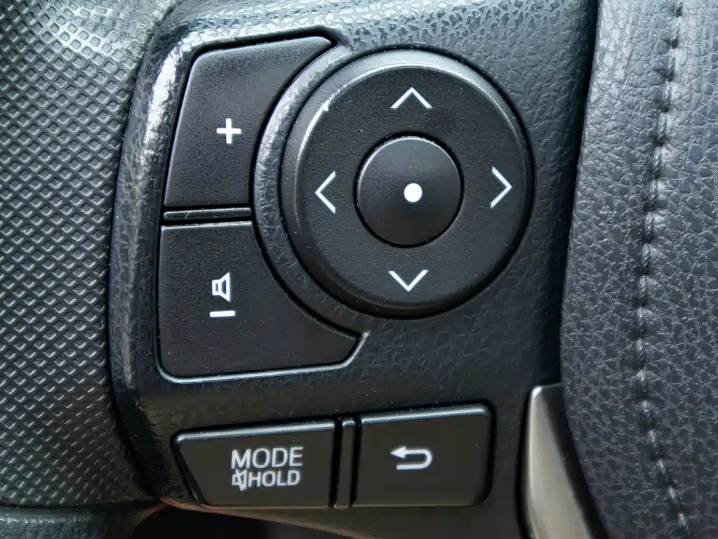 Toyota RAV4 2016 — фото 27
