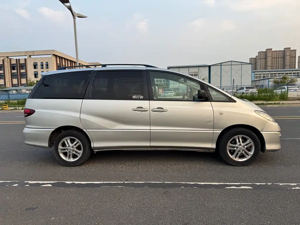 Toyota Previa 2005