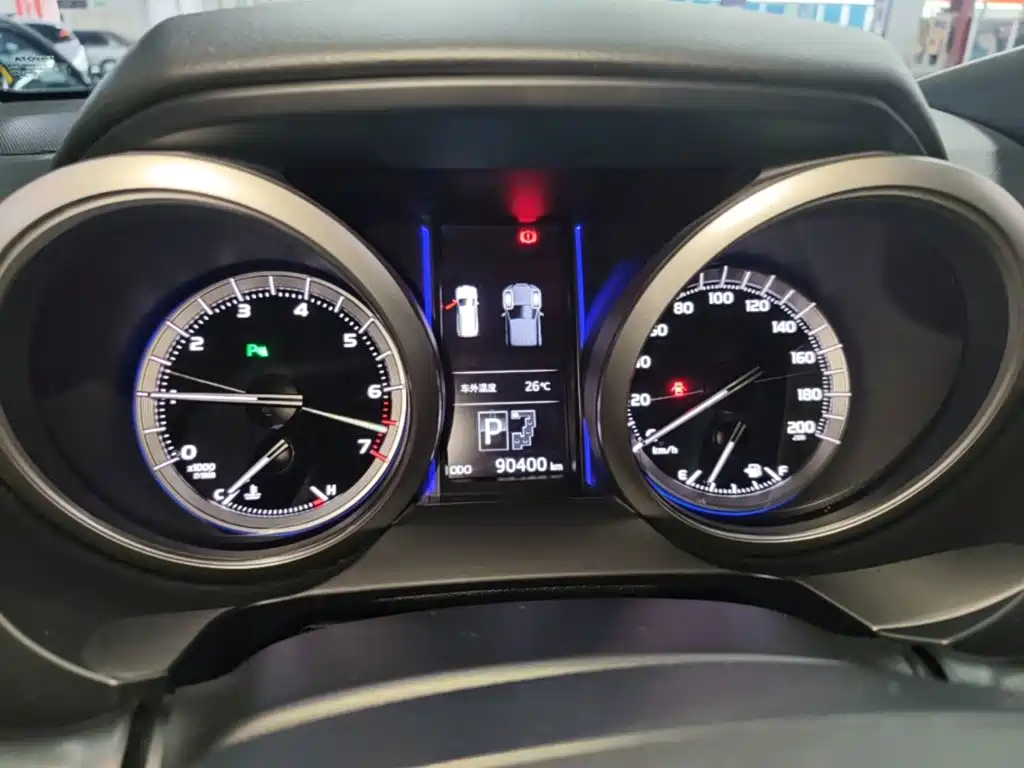 Toyota Prado 2017 — фото 12