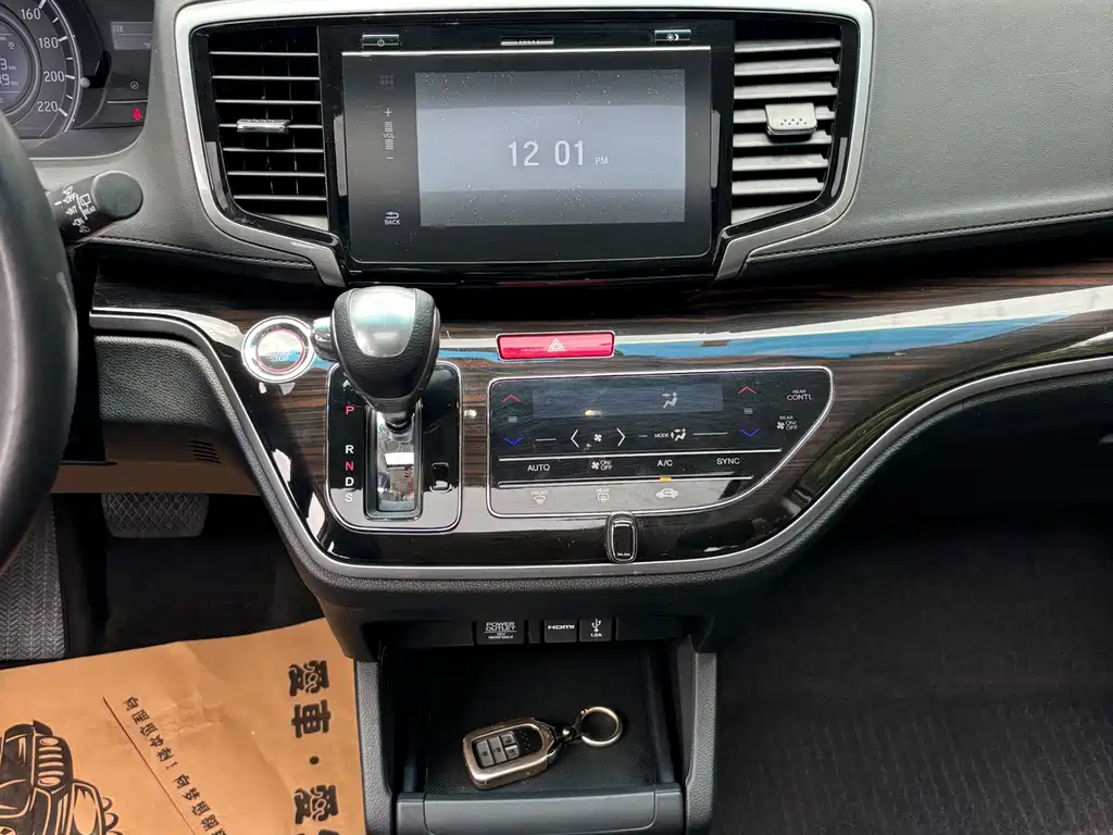 Honda Odyssey 2019 — фото 14