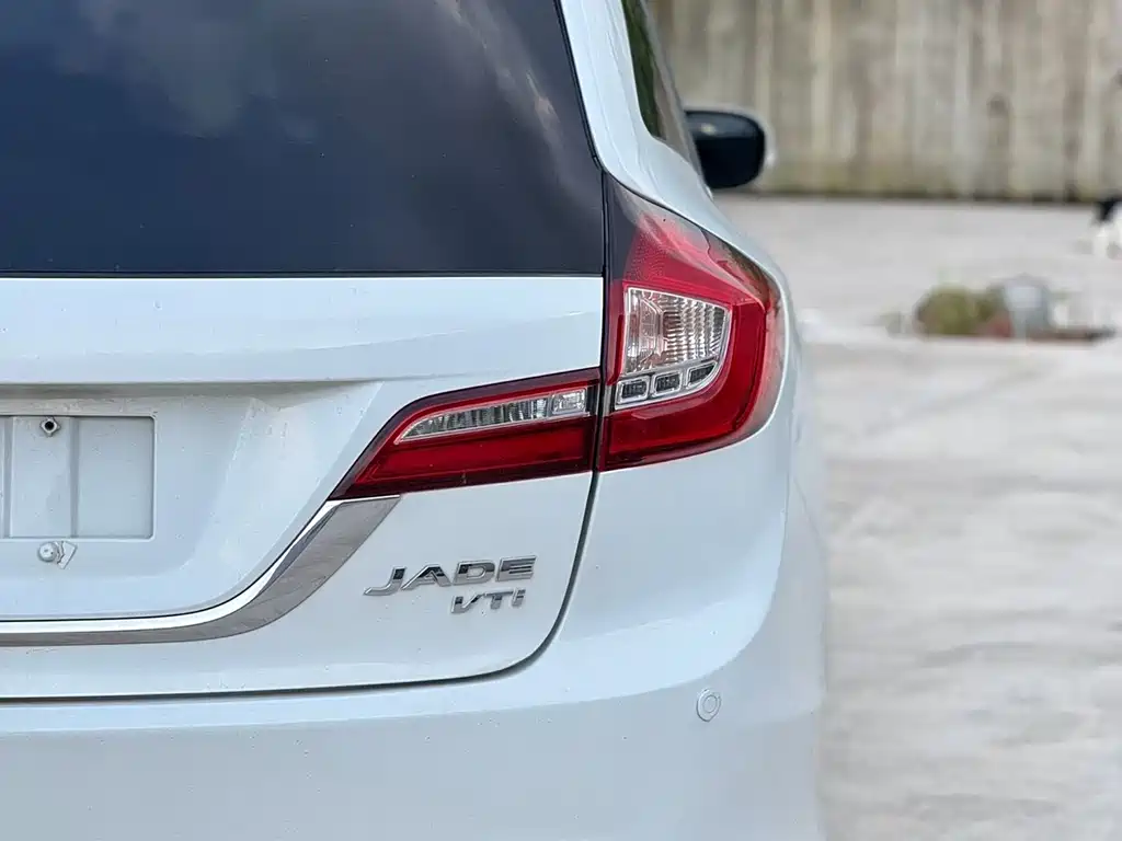 Honda Jade 2017 — фото 19