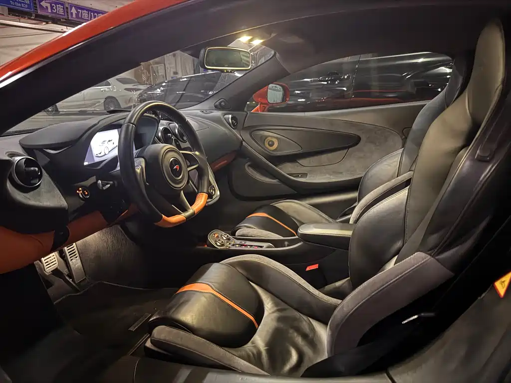McLaren 570 2018 — фото 10