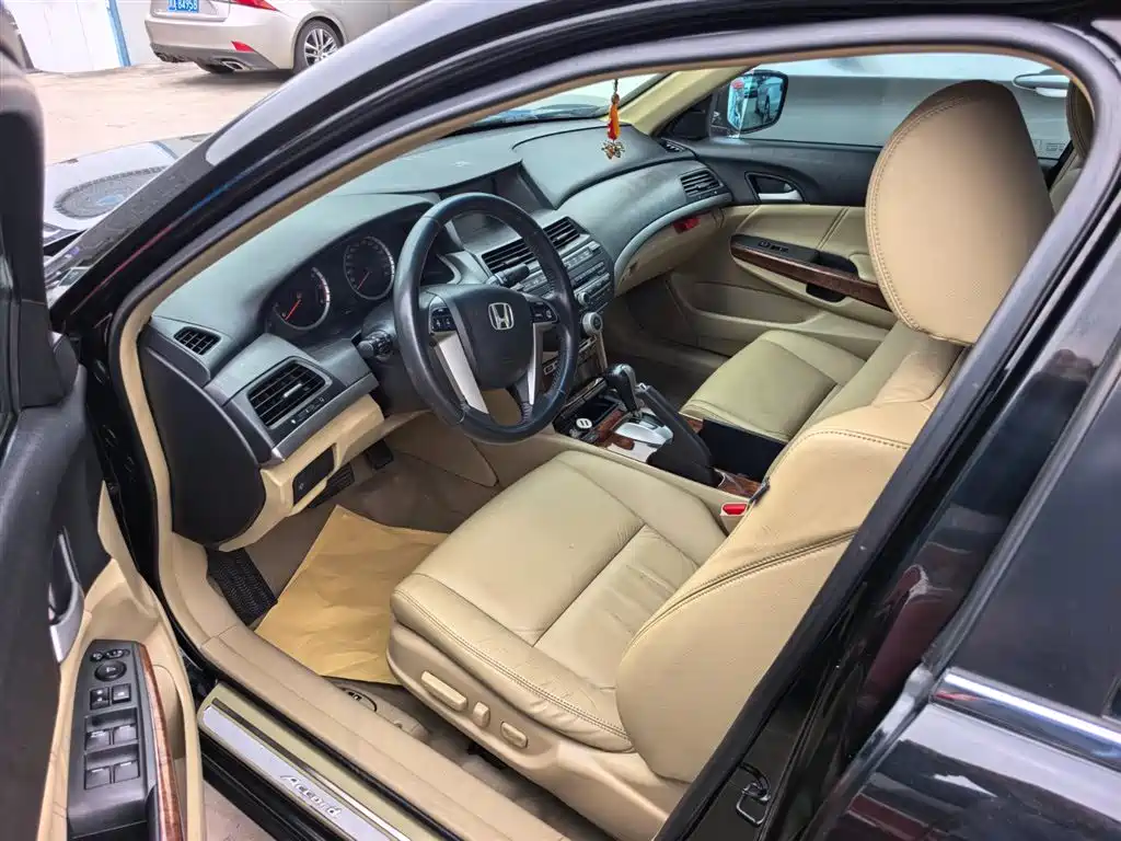 Honda Accord 2012