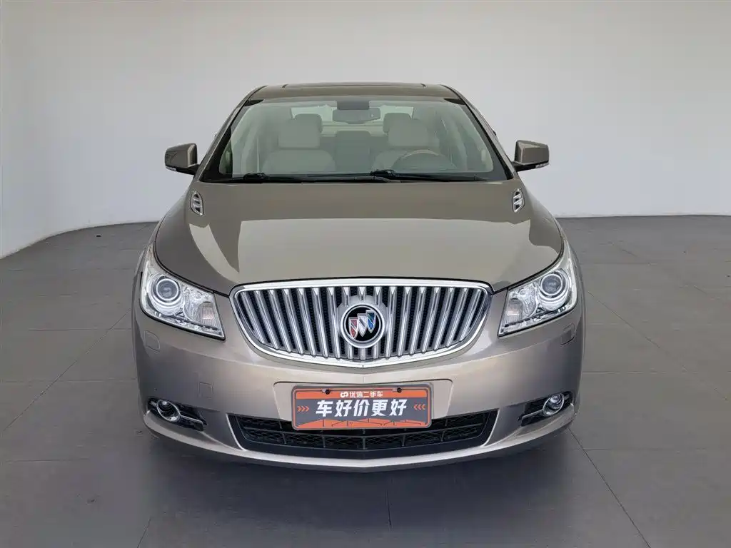 Buick LaCrosse 2012 — фото 3