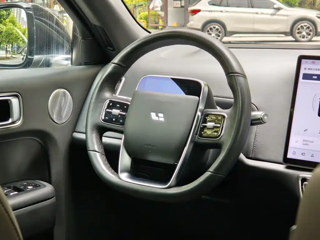 Li Auto Li L8 2023 — фото 5