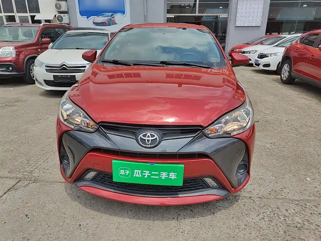 Toyota Yaris L 2017 — фото 3