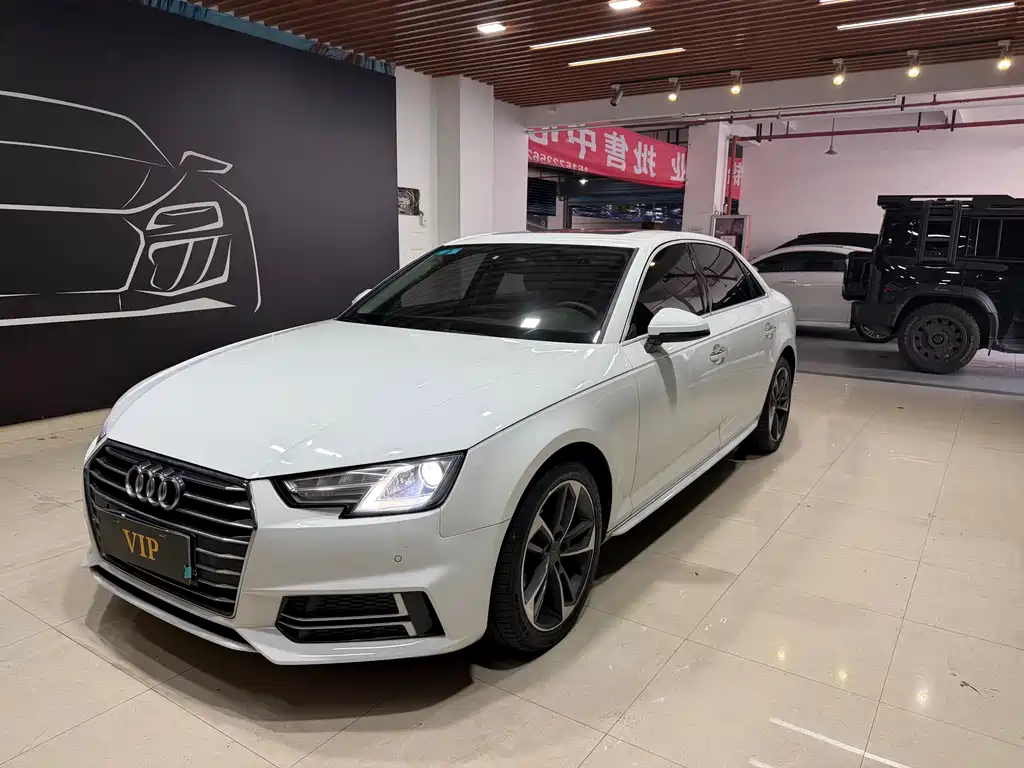 Audi A4L 2019