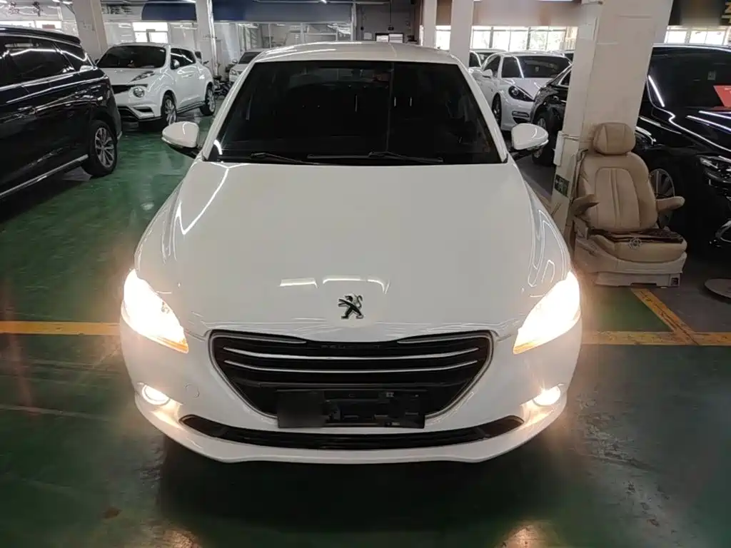 Peugeot 301 2016