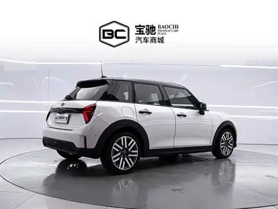 MINI MINI 2026