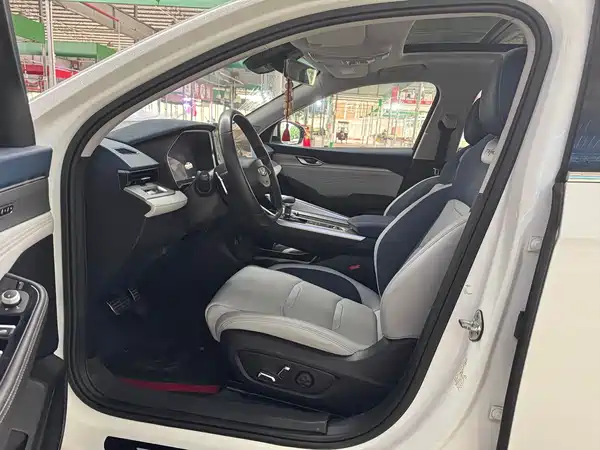 Geely Xingrui 2020