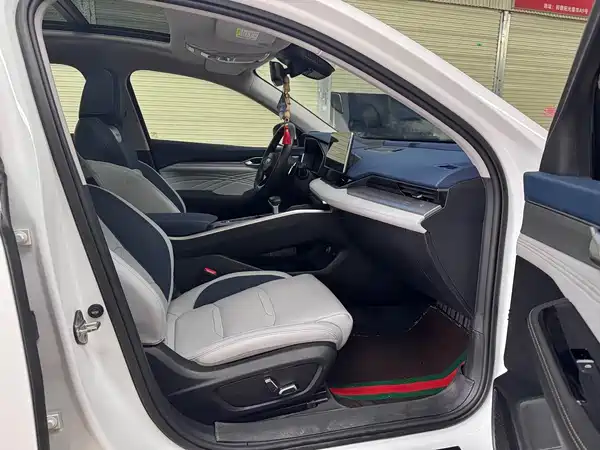 Geely Xingrui 2020