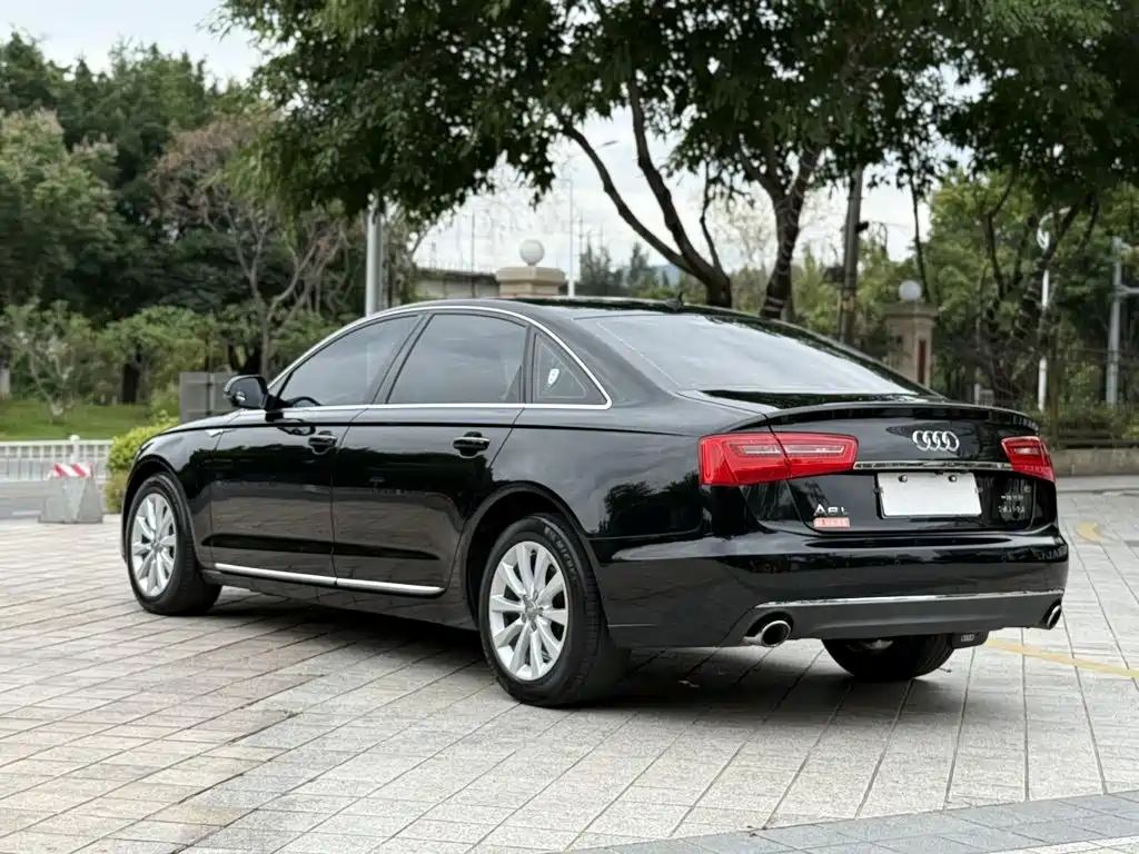 Audi A6L 2015 — фото 4