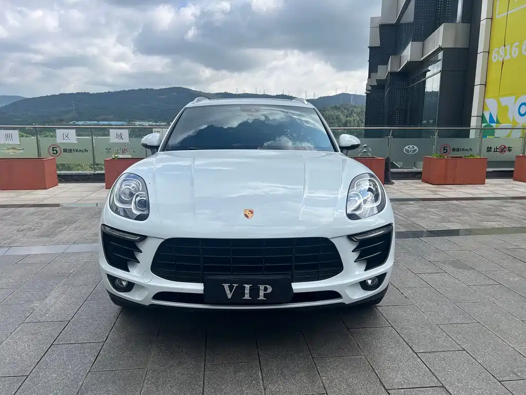 Porsche Macan 2018 — фото 2