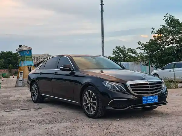 Mercedes-Benz E-Class 2018