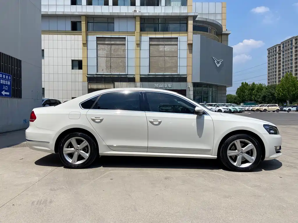 Volkswagen Passat 2014