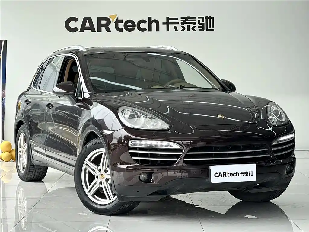 Porsche Cayenne 2014