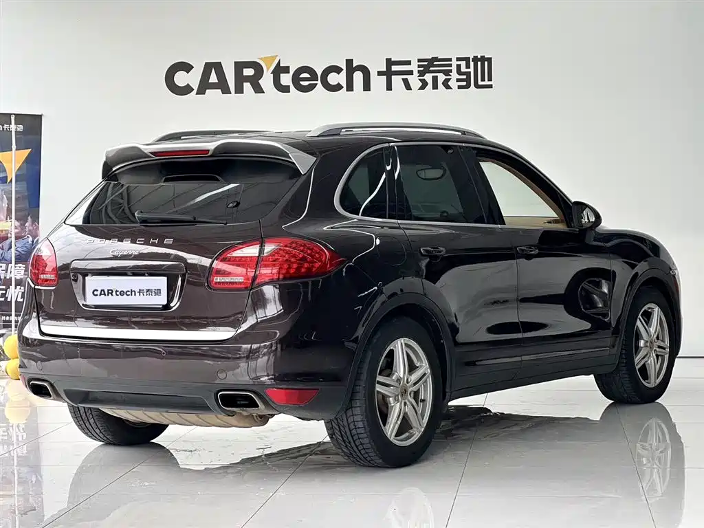 Porsche Cayenne 2014