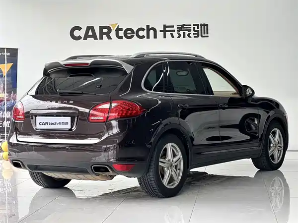 Porsche Cayenne 2014