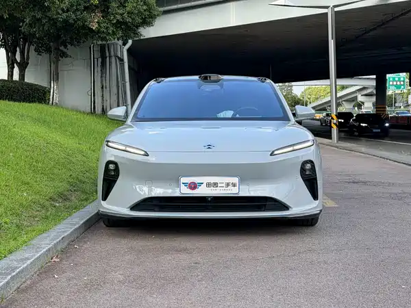 NIO ET5 2024