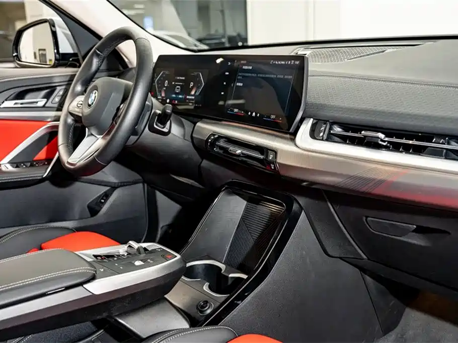 BMW X2 2025 — фото 18