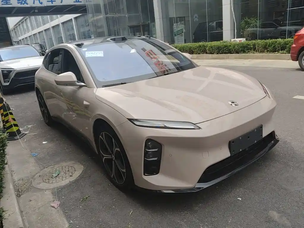 NIO ET5T 2025