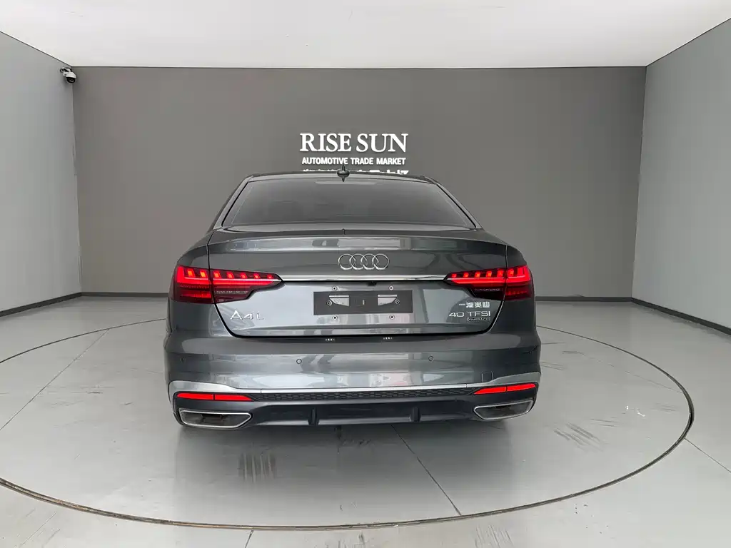 Audi A4L 2020