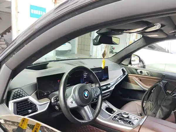 BMW X5 2024