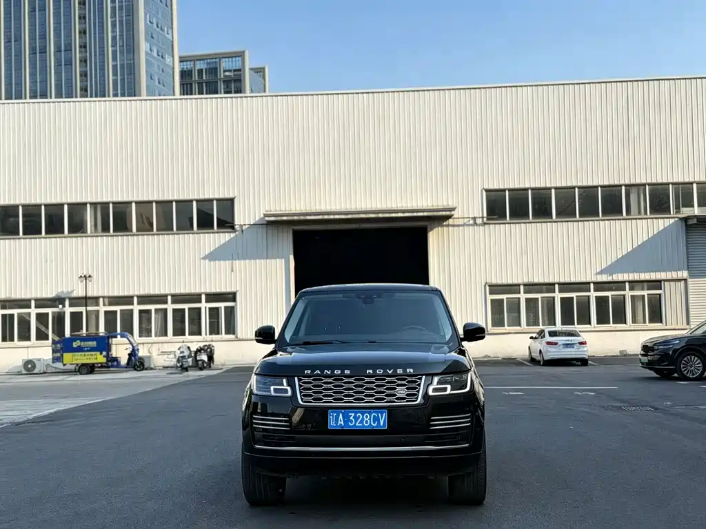 Land Rover Range Rover 2018 — фото 2