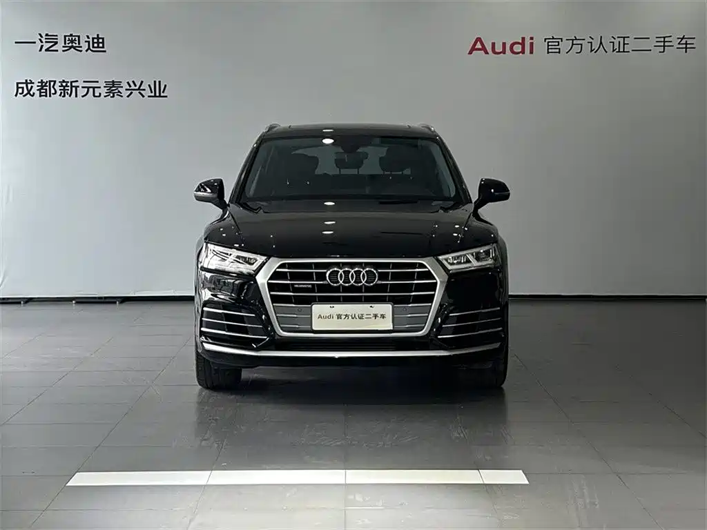 Audi Q5L 2020 — фото 2