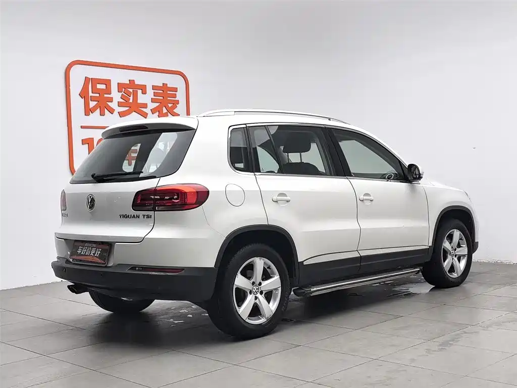 Volkswagen Tiguan 2014