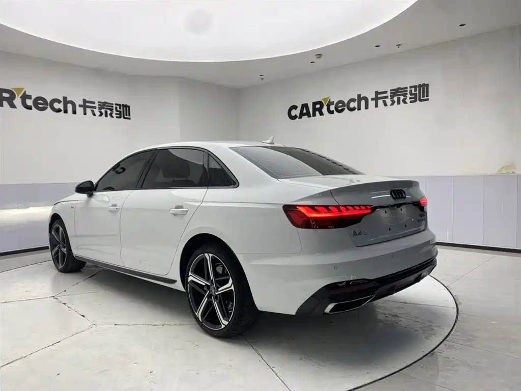 Audi A4L 2025