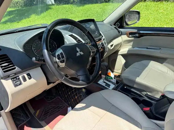 Mitsubishi Pajero Jinchang 2017