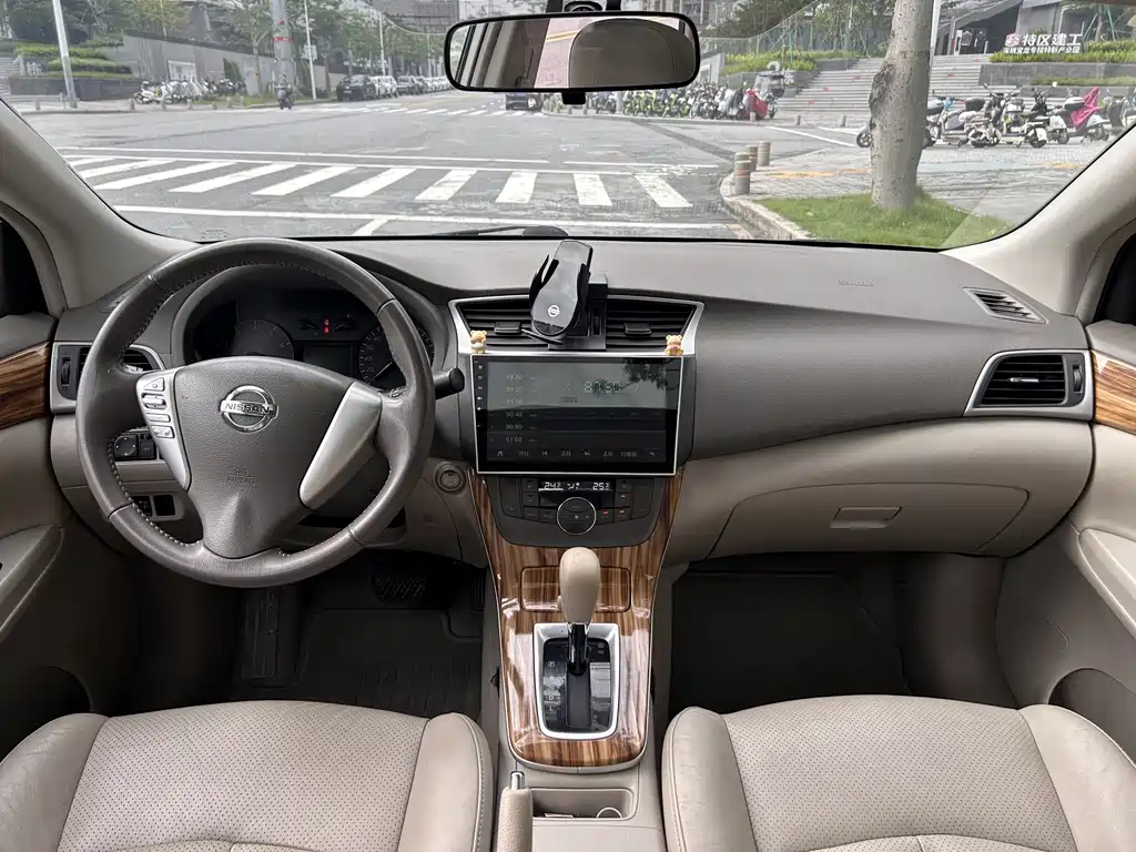 Nissan Sylphy 2015